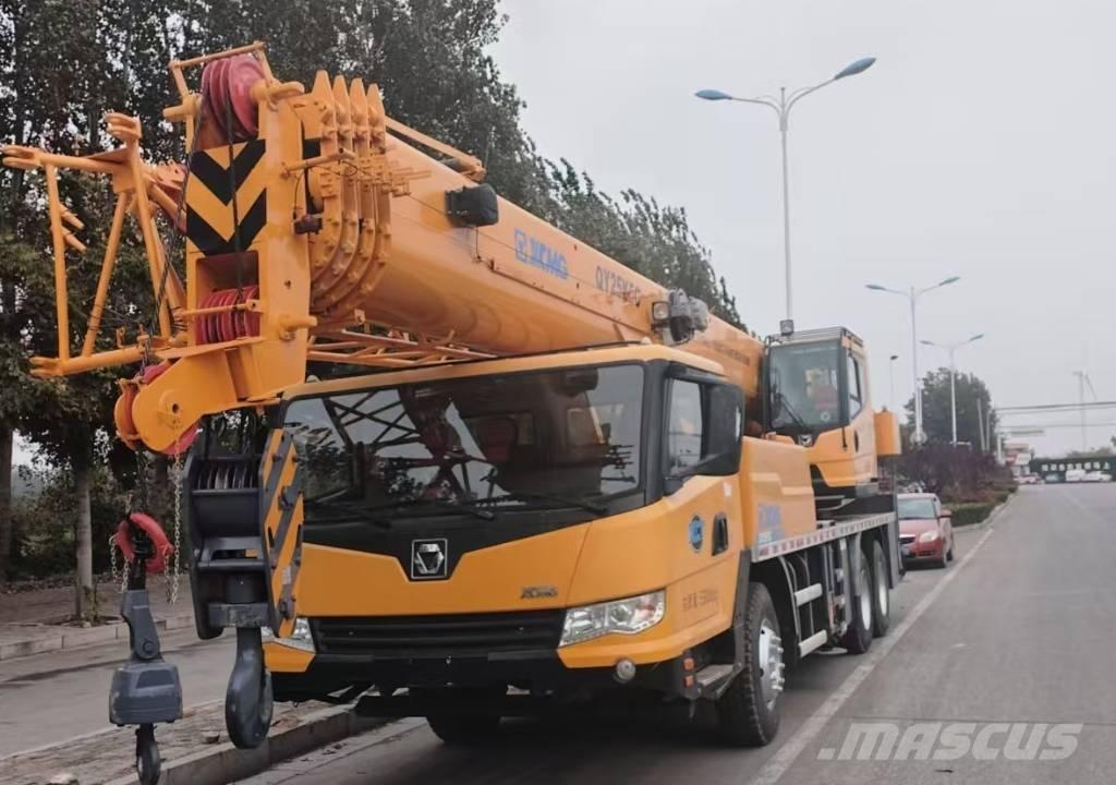 XCMG QY25K5C Żurawie szosowo-terenowe