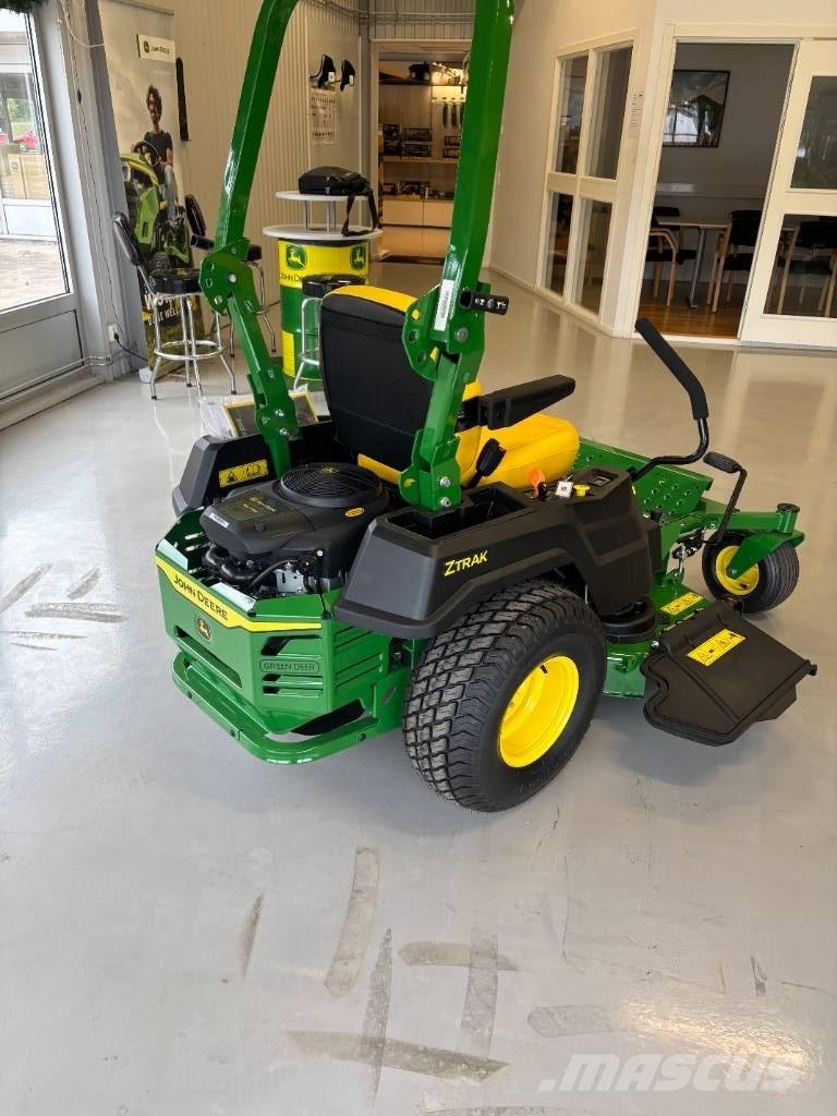 John Deere Z515E Kosiarki o zerowym promieniu skrętu