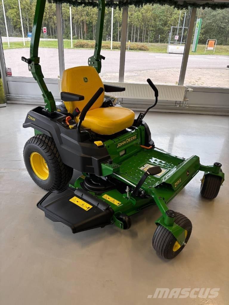 John Deere Z515E Kosiarki o zerowym promieniu skrętu