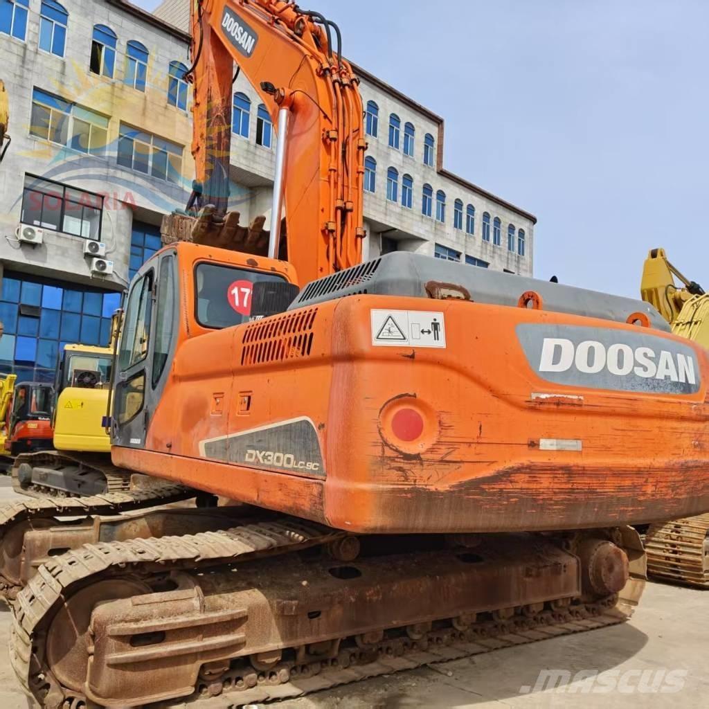 Doosan DX 300 LC Koparki gąsienicowe