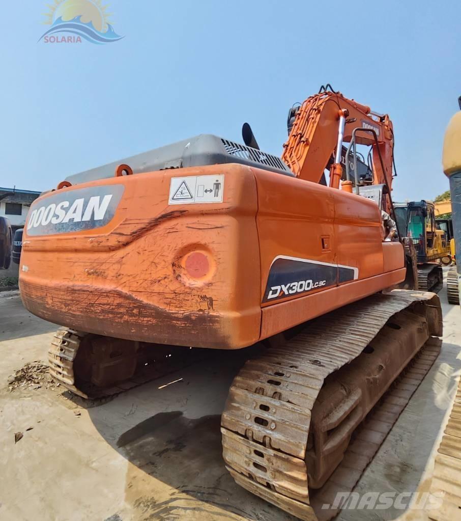 Doosan DX 300 LC Koparki gąsienicowe