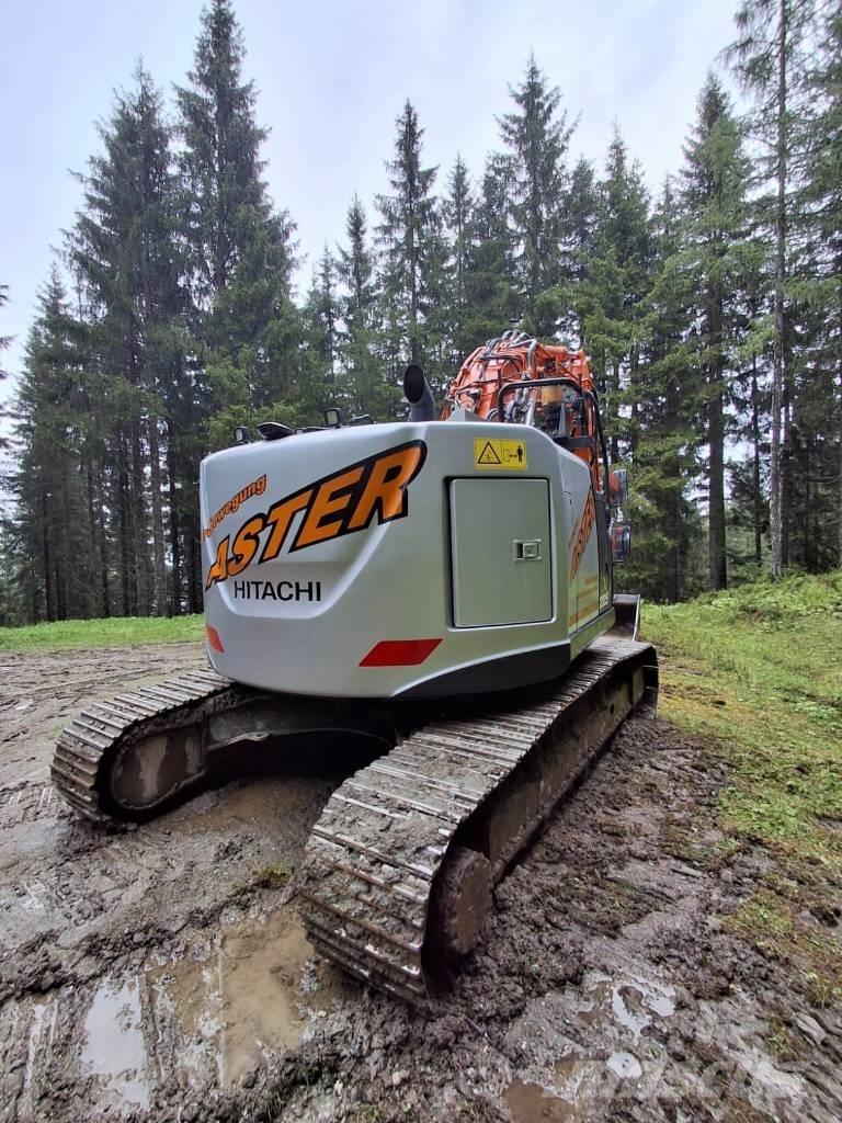 Hitachi ZX 225 US LC Koparki gąsienicowe