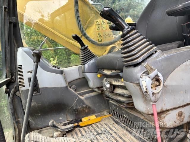 Komatsu PC 210 Koparki gąsienicowe