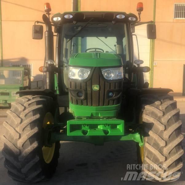 John Deere 6115 R Ciągniki rolnicze