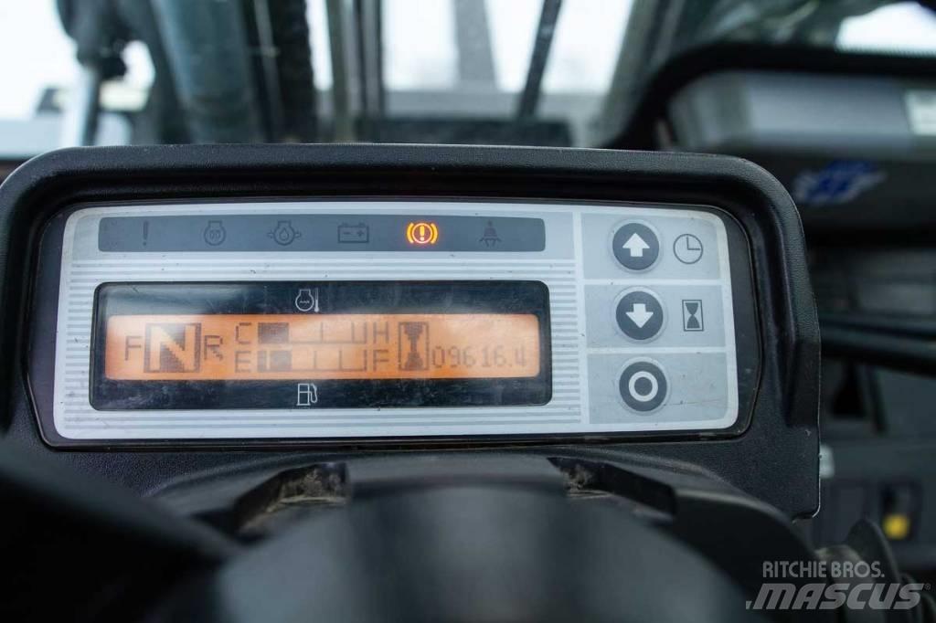 Nissan WG1F4A50Y Wózki Diesla