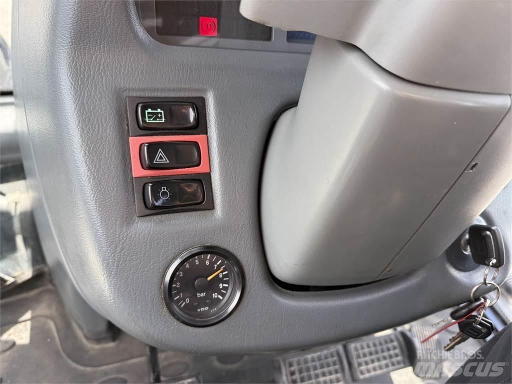 Valtra T203 Ciągniki rolnicze