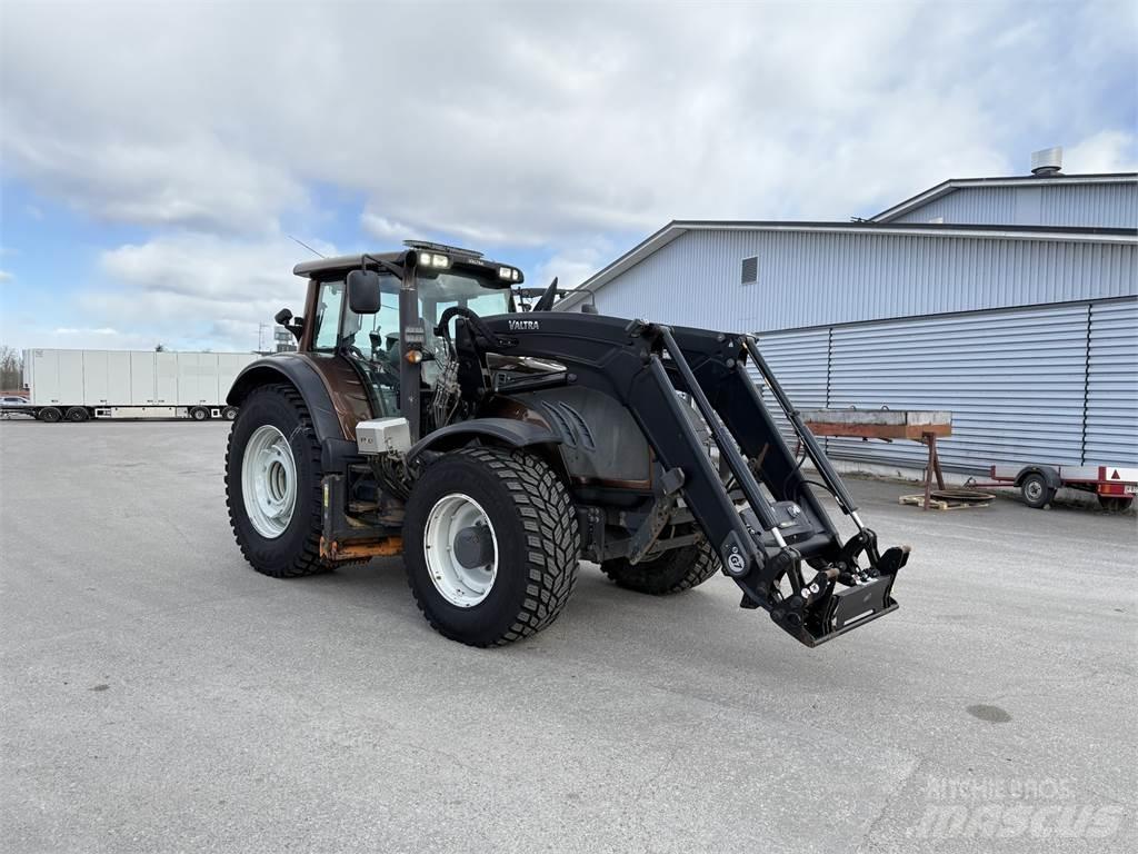 Valtra T203 Ciągniki rolnicze