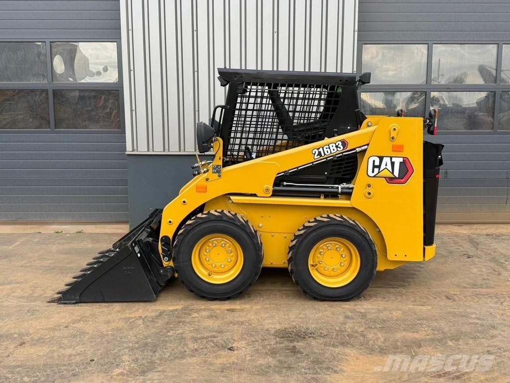 CAT 216B3 Ładowarki kołowe