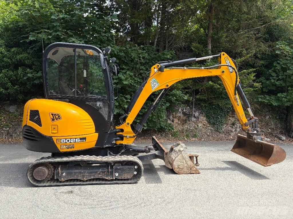 JCB 8026 CTS Minikoparki