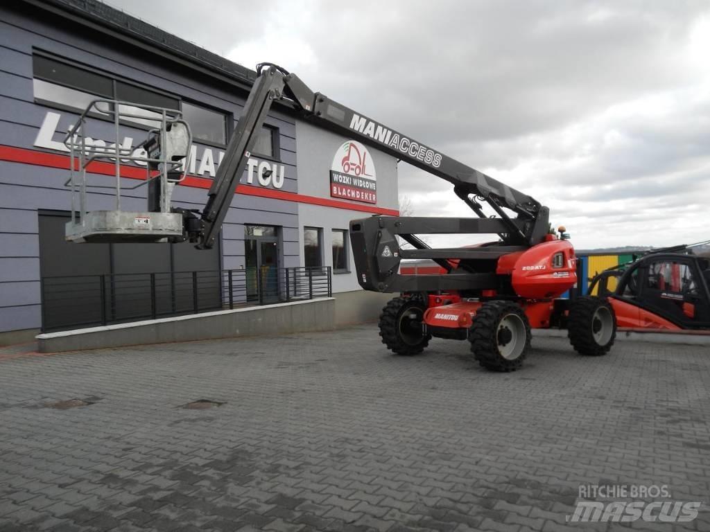 Manitou 200 ATJ Kompaktowe samojezdne wysięgniki podnośnikowe