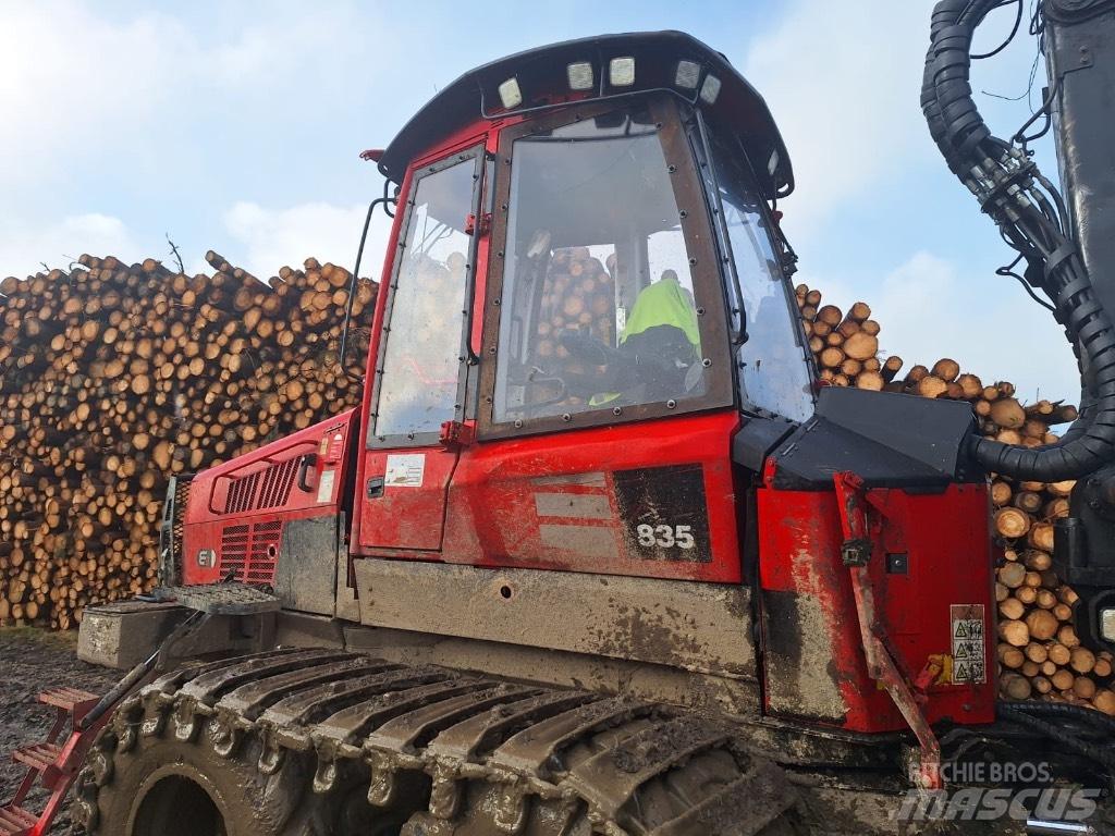 Komatsu 835 Forwardery