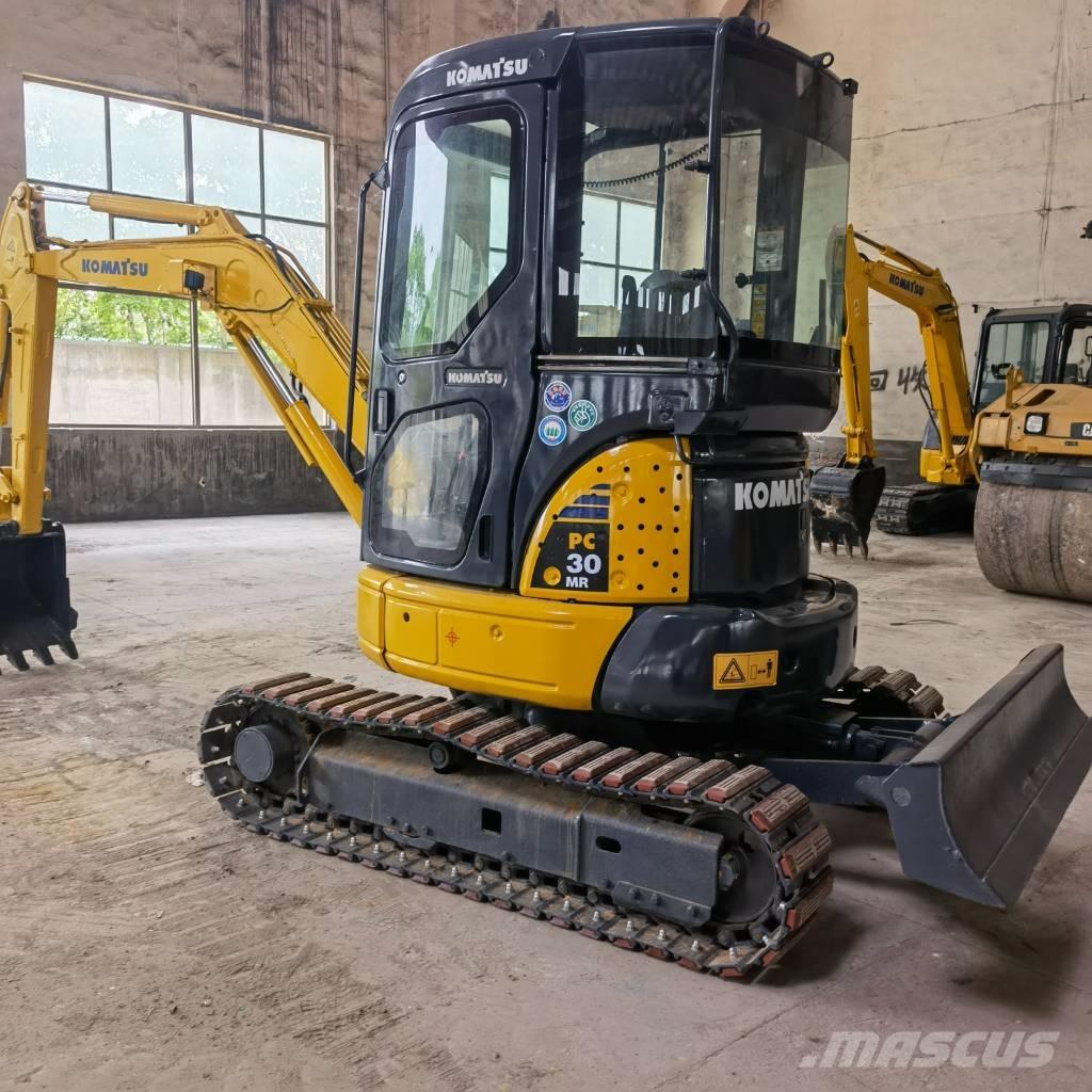 Komatsu PC30 Koparki gąsienicowe