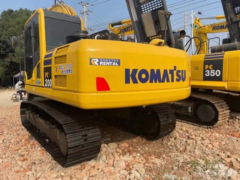 Komatsu PC 200 Koparki gąsienicowe