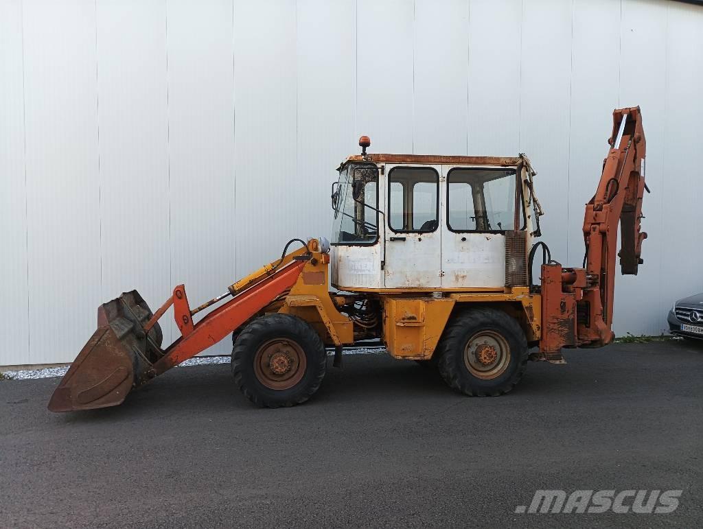 Schaeff SKB 902 Koparko-ładowarki