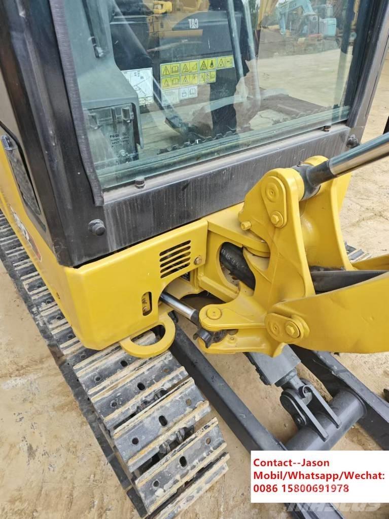CAT 302CR Minikoparki