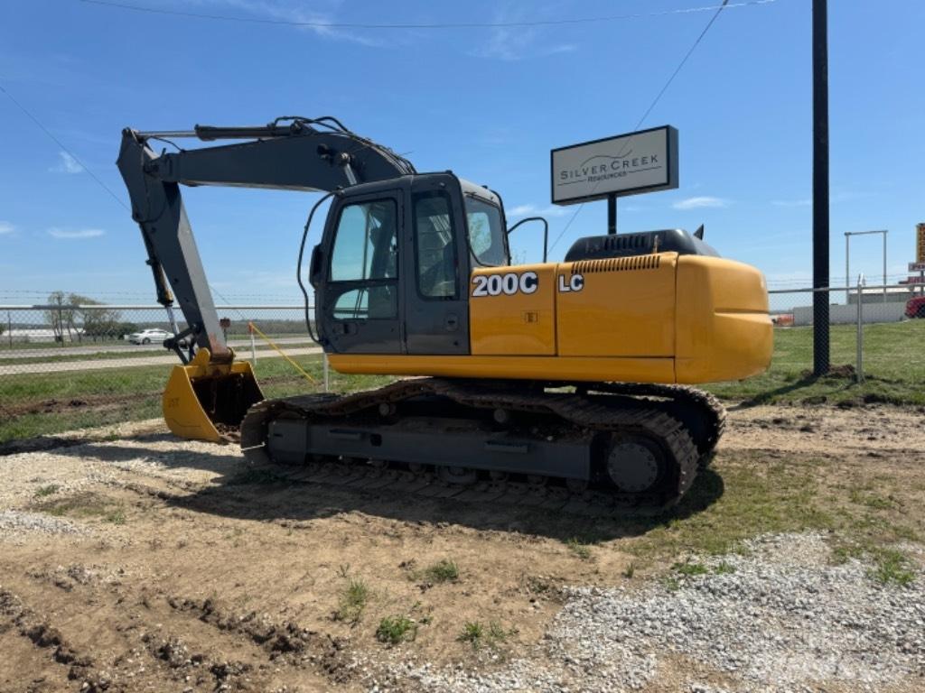 DEERE 200 LC Koparki gąsienicowe