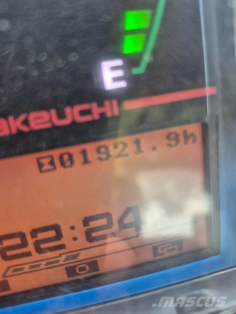 Takeuchi TB 325 R Minikoparki