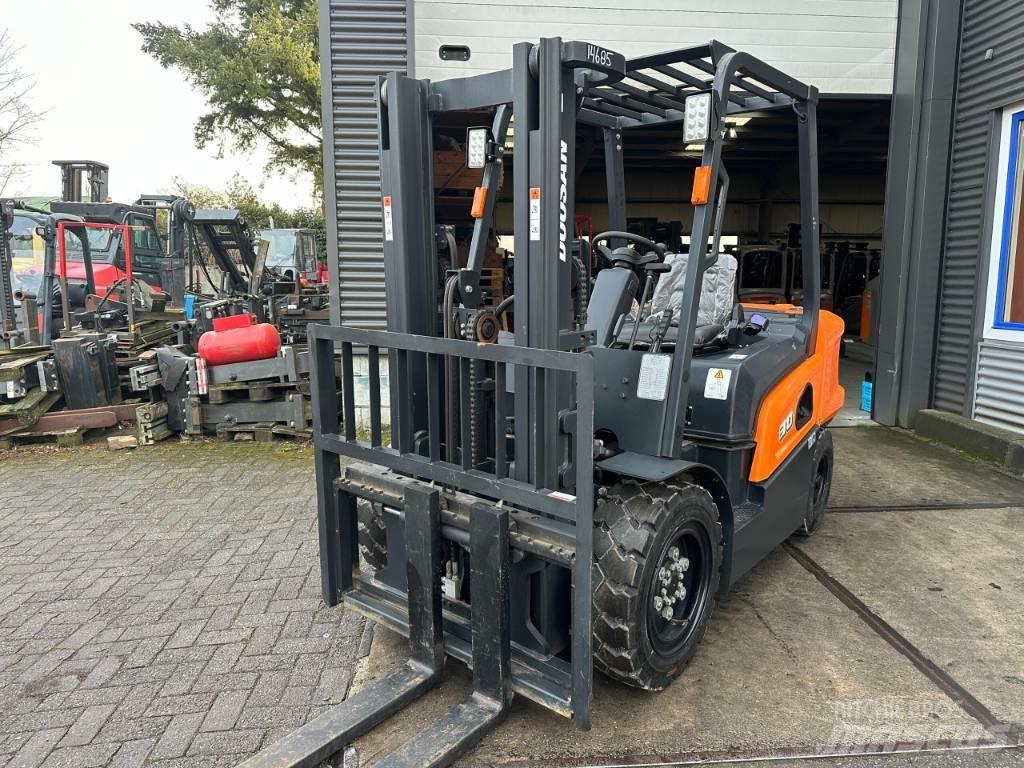 Doosan D30NX Wózki Diesla