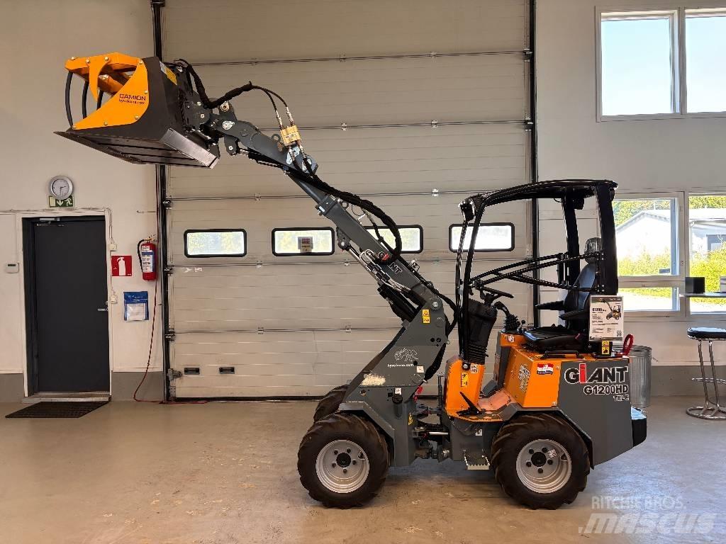 GiANT G 1200 TELE Ładowarki wielofunkcyjne