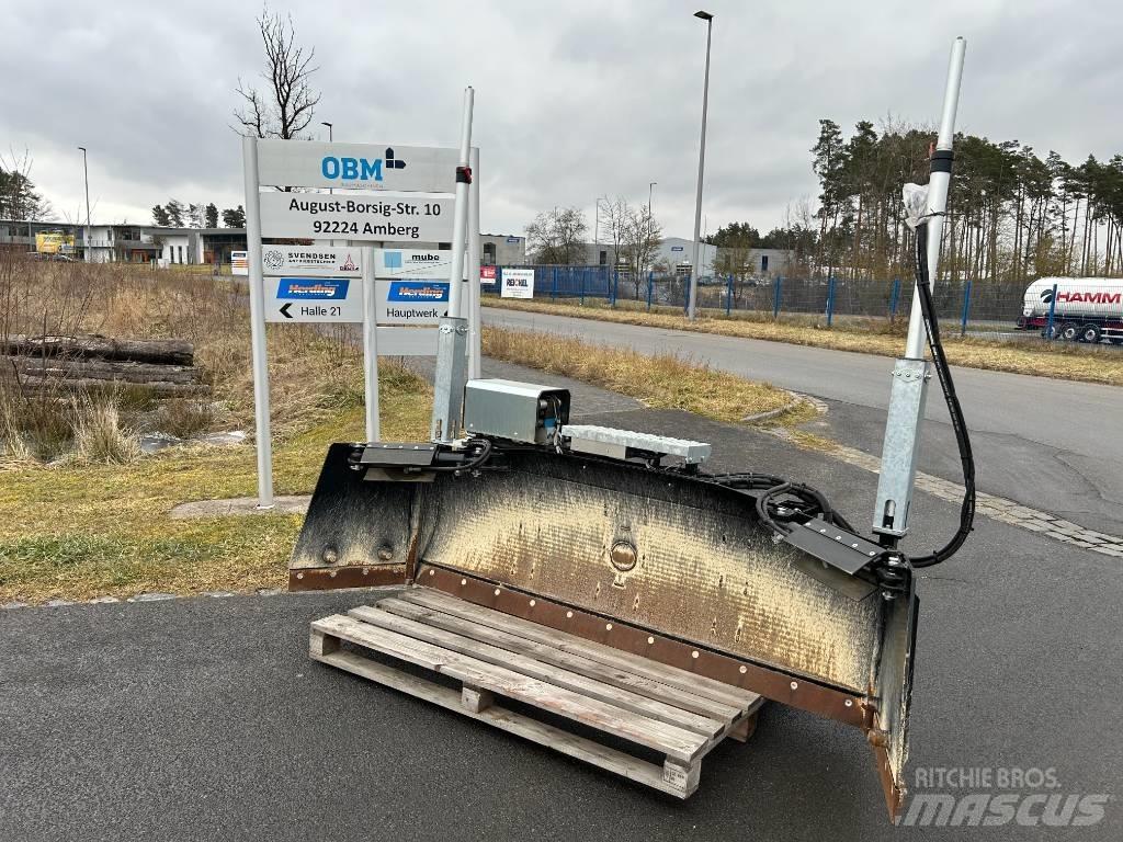 AP Powerblade PB2200 Ładowarki gąsienicowe