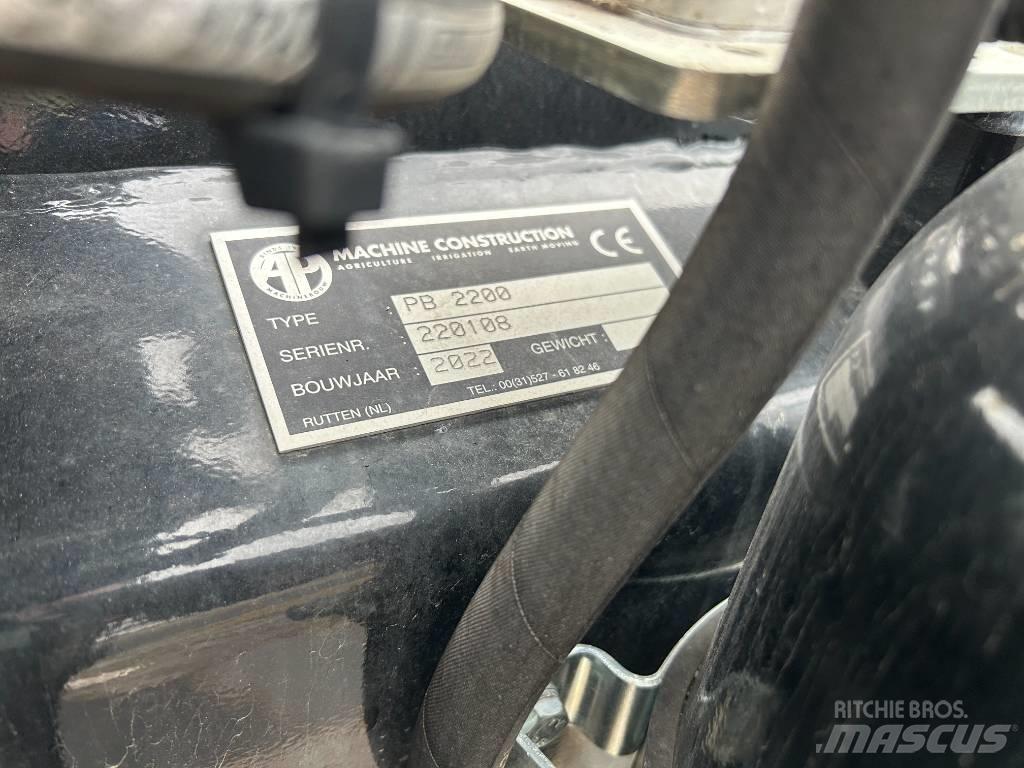 AP Powerblade PB2200 Ładowarki gąsienicowe