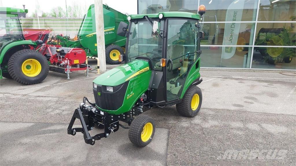 John Deere 1026R Ciągniki rolnicze
