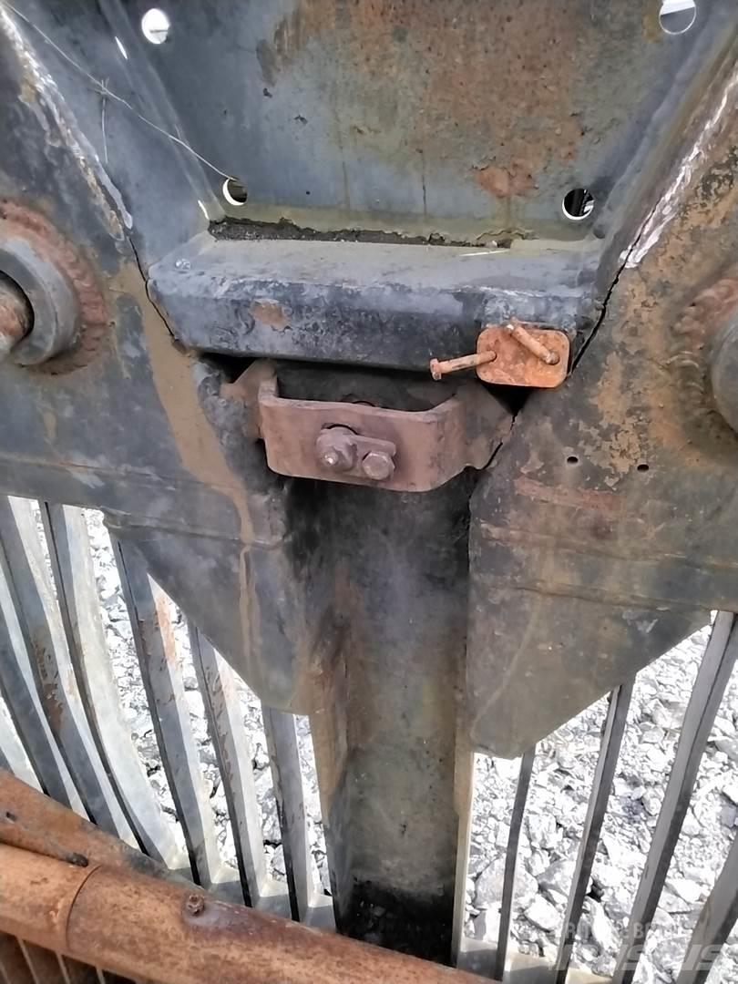 Valmet 860.3 Inne akcesoria
