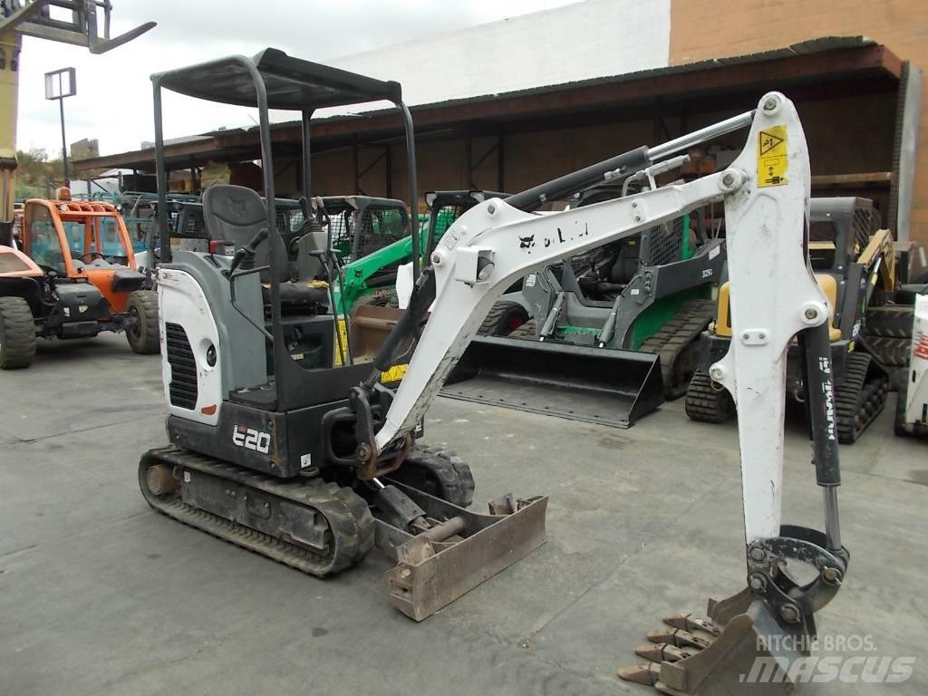 Bobcat E20 Minikoparki