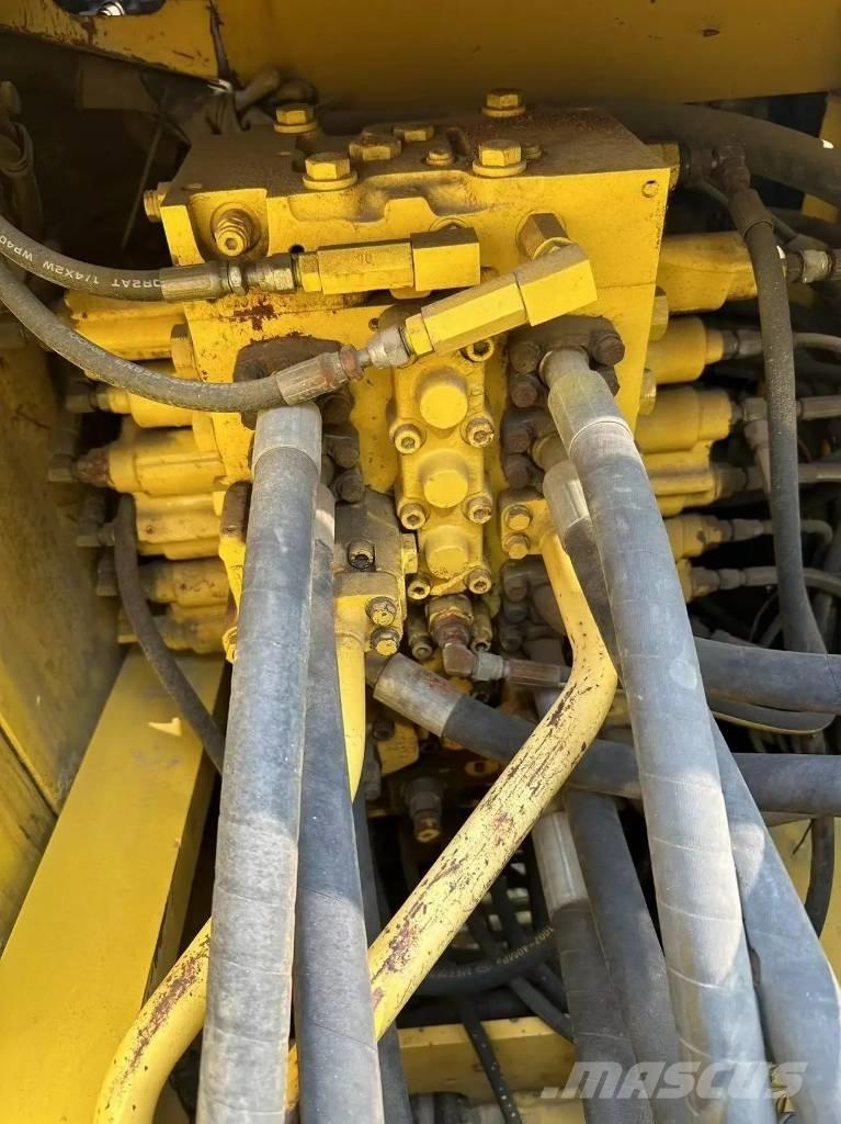Komatsu PC 240 LC-8 Koparki gąsienicowe