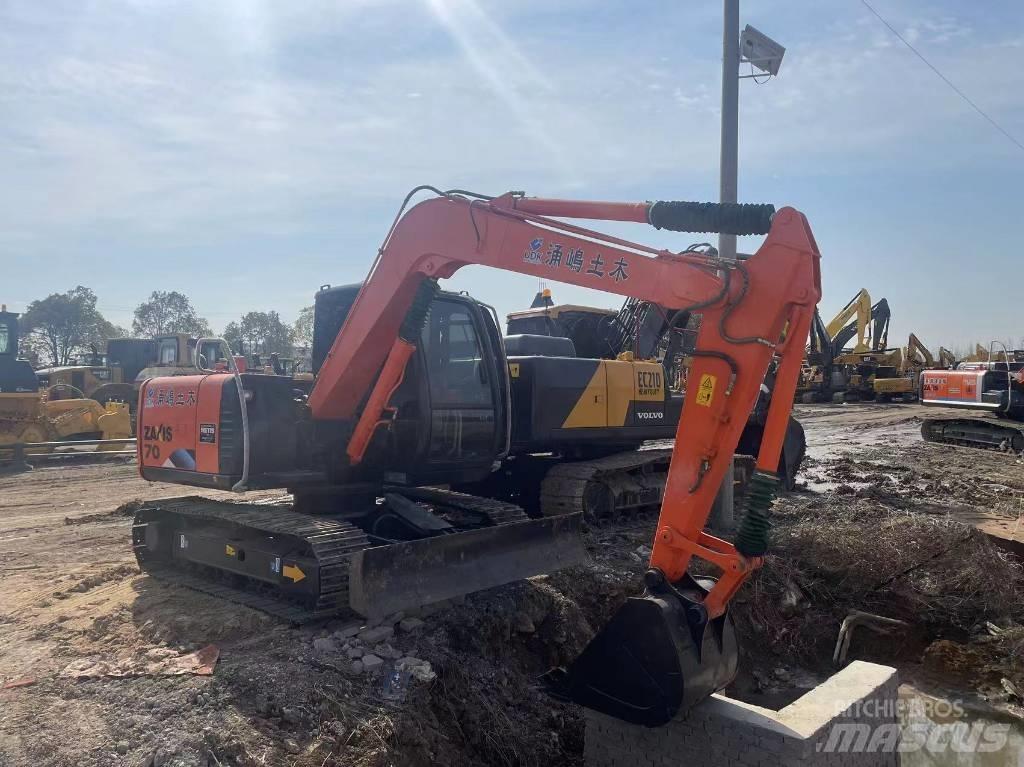 Hitachi 60 Koparki gąsienicowe