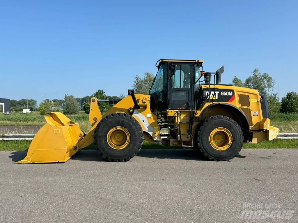 CAT 950M Ładowarki kołowe