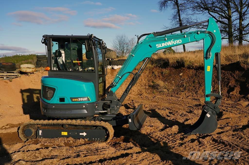 Sunward SWE 35 UF Minikoparki