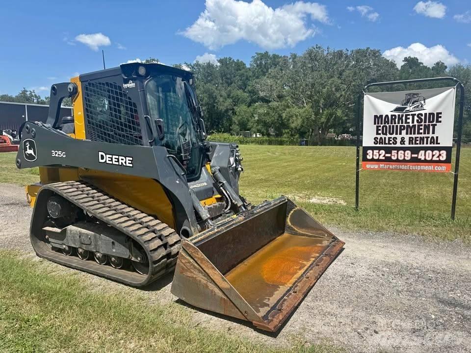 John Deere 325 Ładowarki burtowe