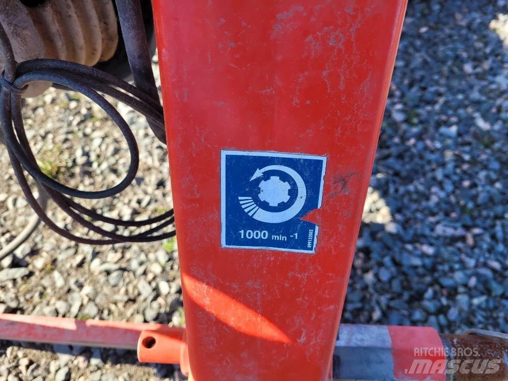 Kuhn FC 313 F Kosiarki ze wstępną obróbka paszy