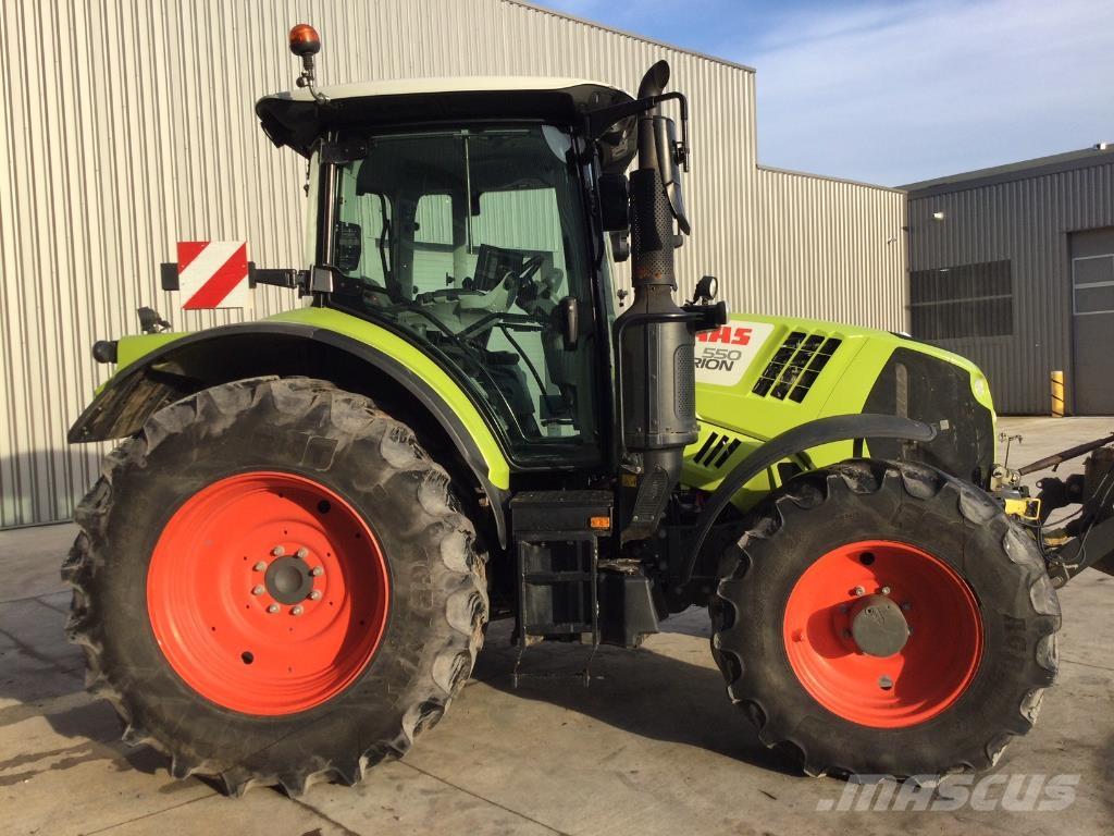 CLAAS ARION 550 Ciągniki rolnicze