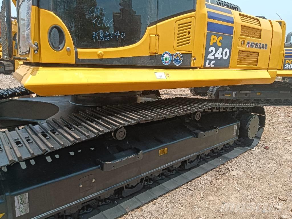 Komatsu PC 240 Koparki gąsienicowe