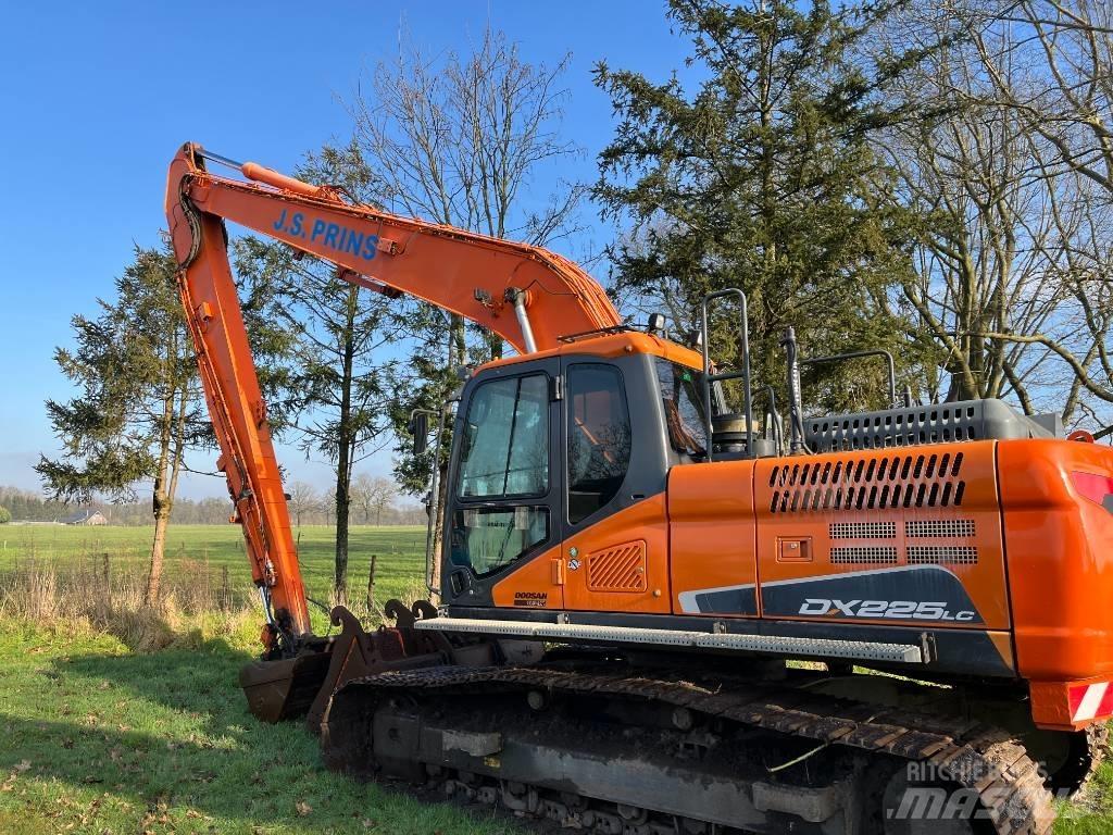 Doosan Dx225-5 Koparki z długim ramieniem