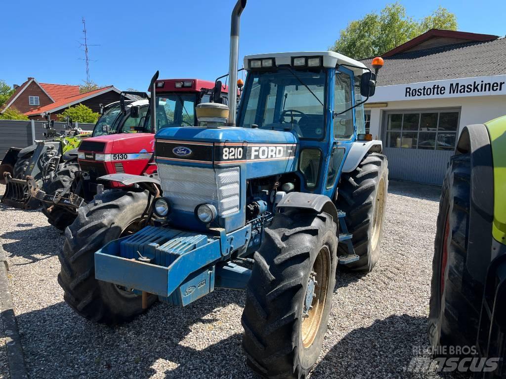 Ford 8210 Force III Ciągniki rolnicze