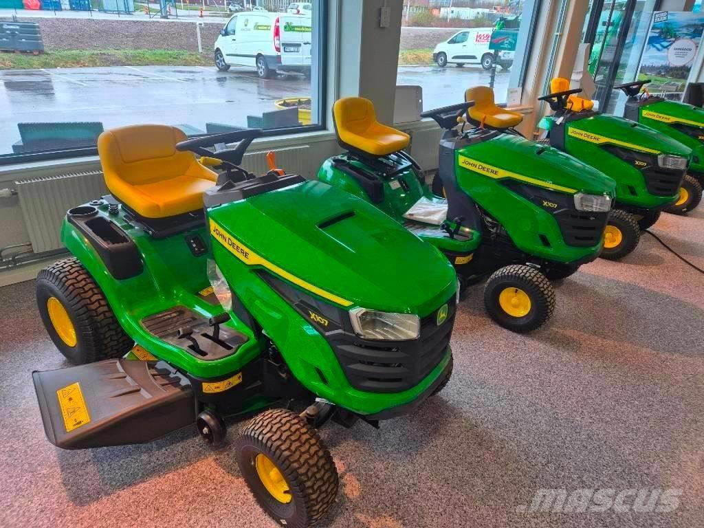 John Deere X 107 Kosiarki ogrodowe