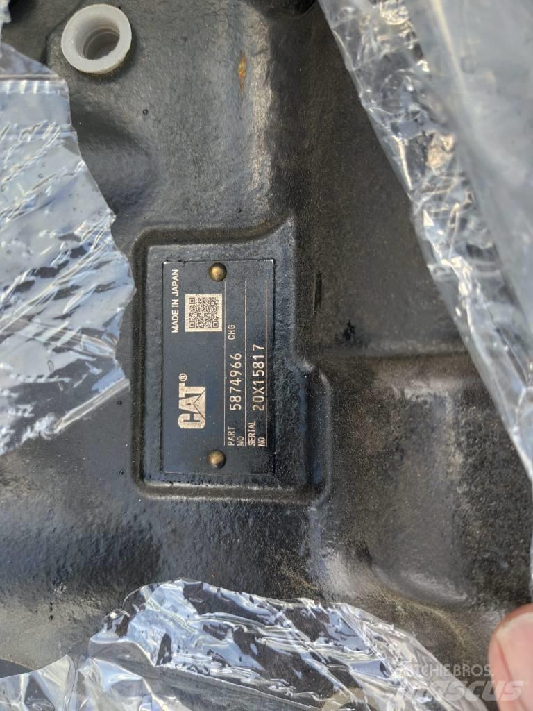 CAT 390 F Gąsienice, łańcuchy i podwozia