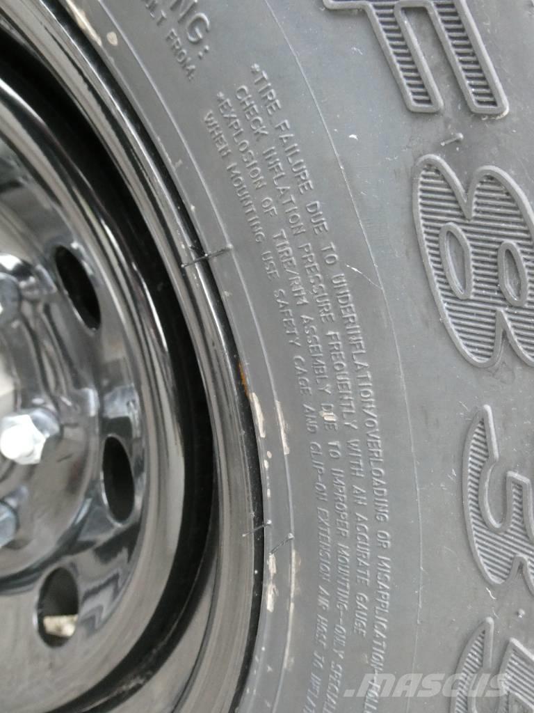 RawMaxx DTX24BP14K Przyczepy niskopodłogowe