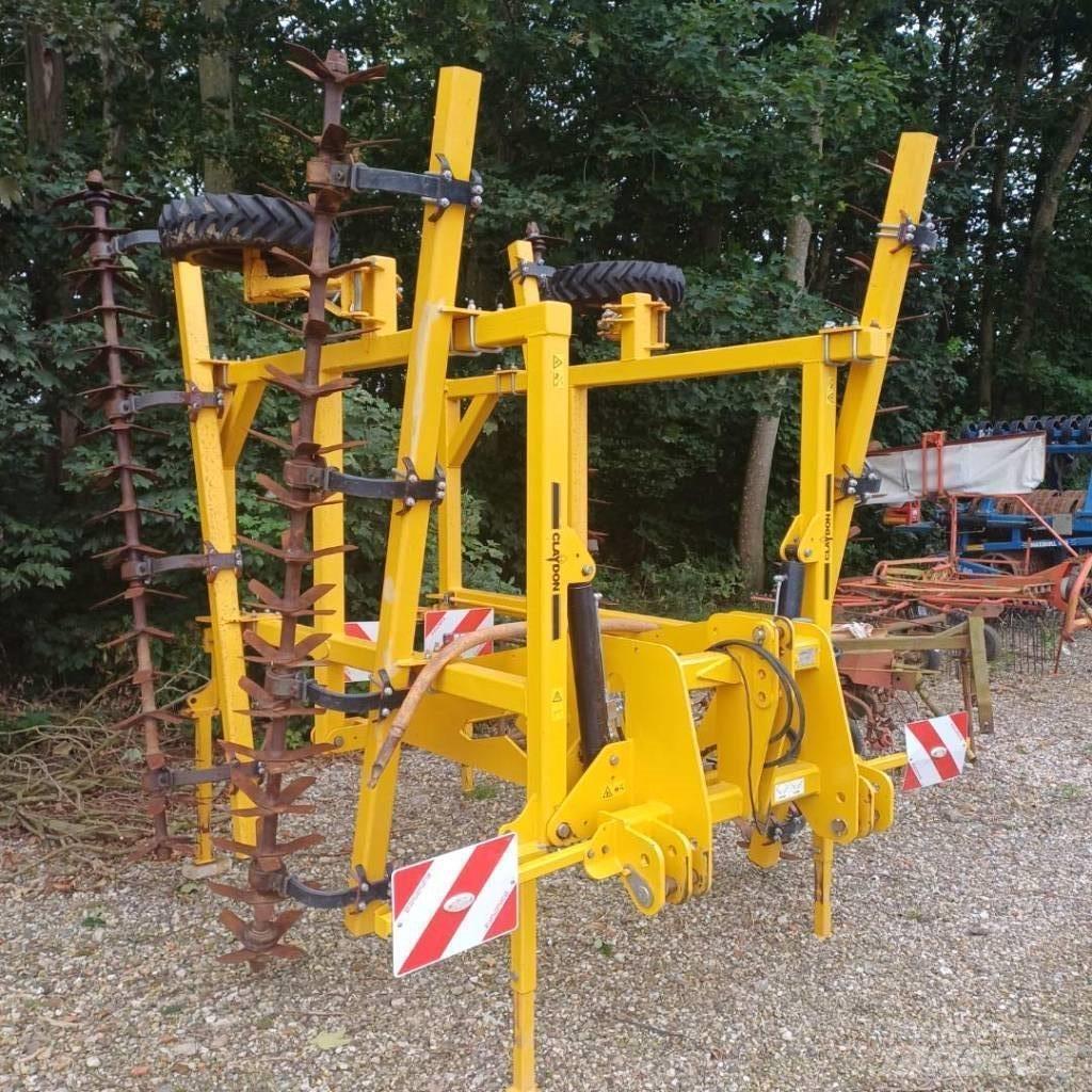 Claydon TERRASTAR Brony
