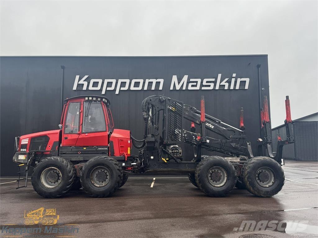 Komatsu 895 Forwardery