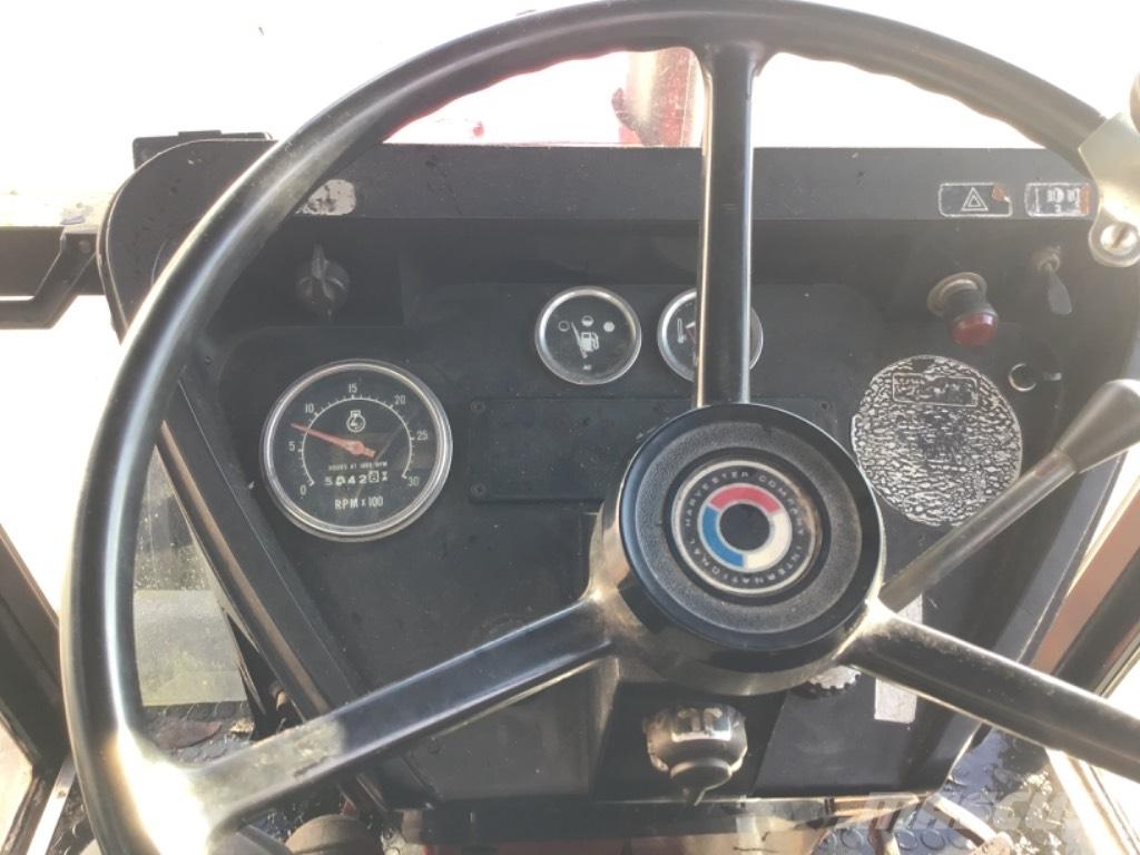 International 684 Ciągniki rolnicze