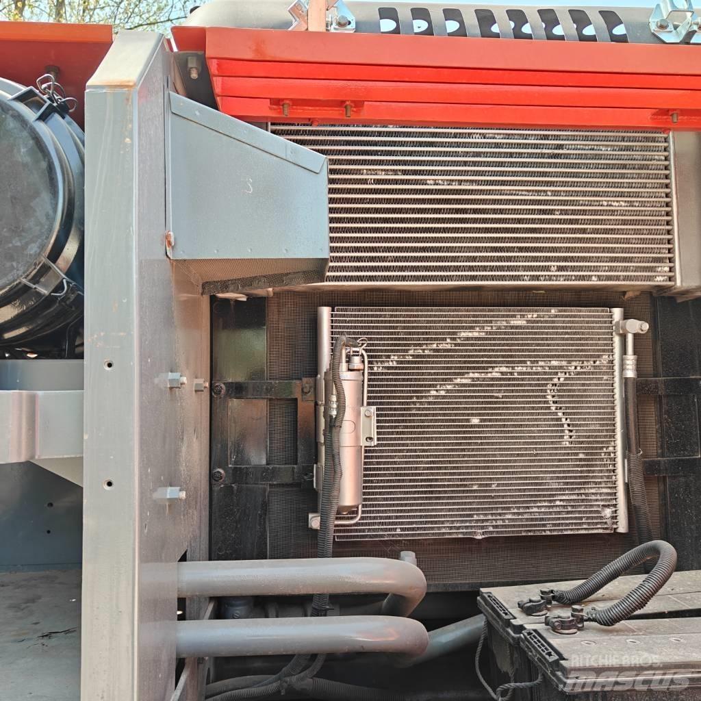 Hitachi ZX200 Koparki gąsienicowe
