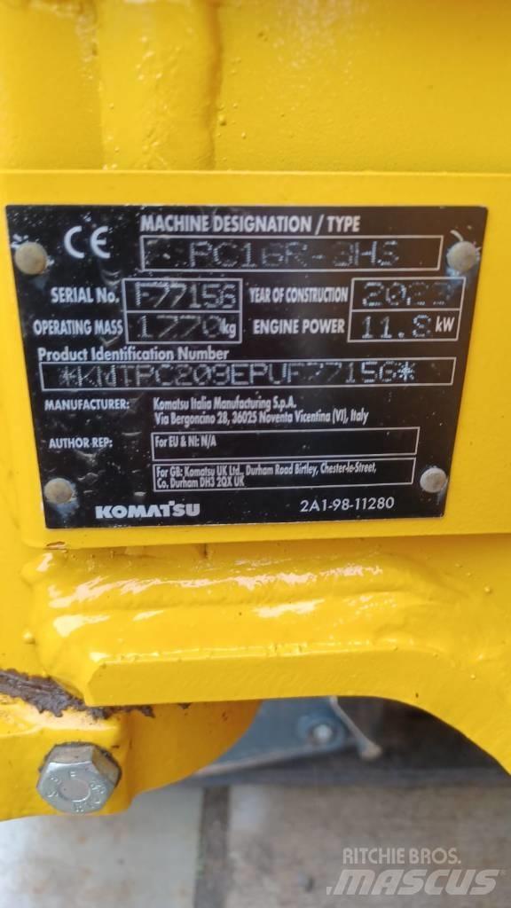 Komatsu PC16R-3HS Minikoparki