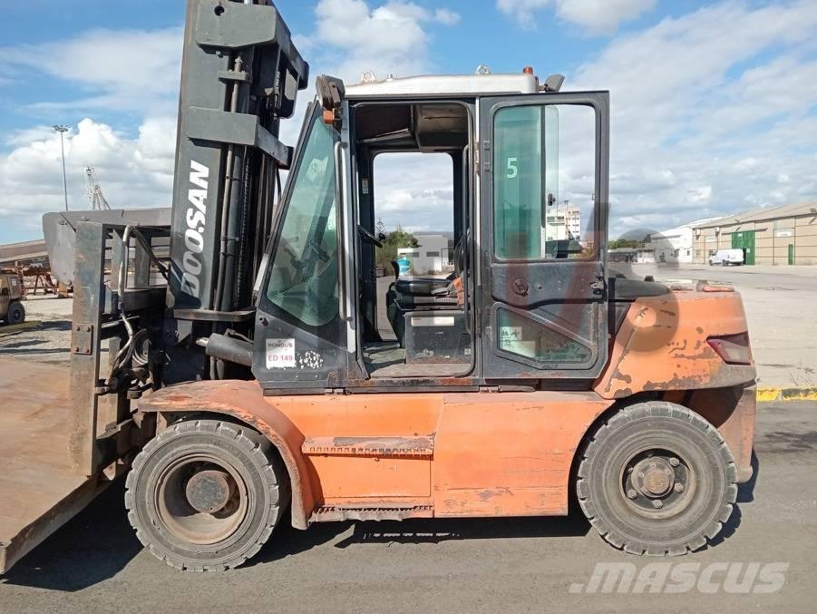 Doosan D 70 S-7 Wózki Diesla