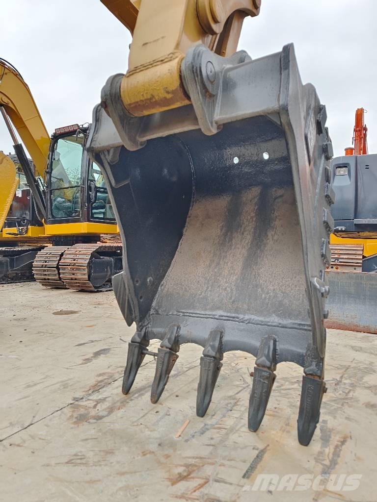 CAT 307E Minikoparki