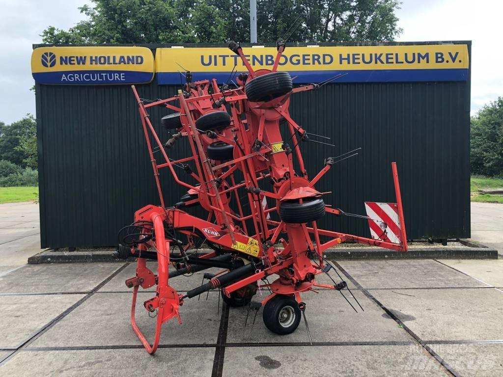 Kuhn GF 8702 Zgrabiarki i przetrząsacze