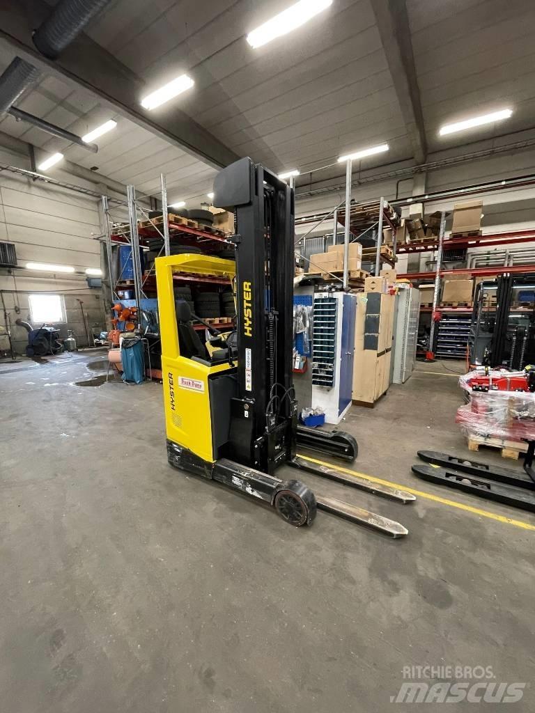 Hyster R1.4 Wózki widłowe wysokiego składowania